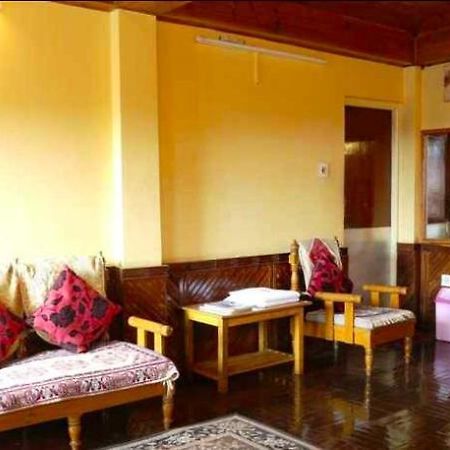 Отель Tip Top Gujarati House Гангток Экстерьер фото