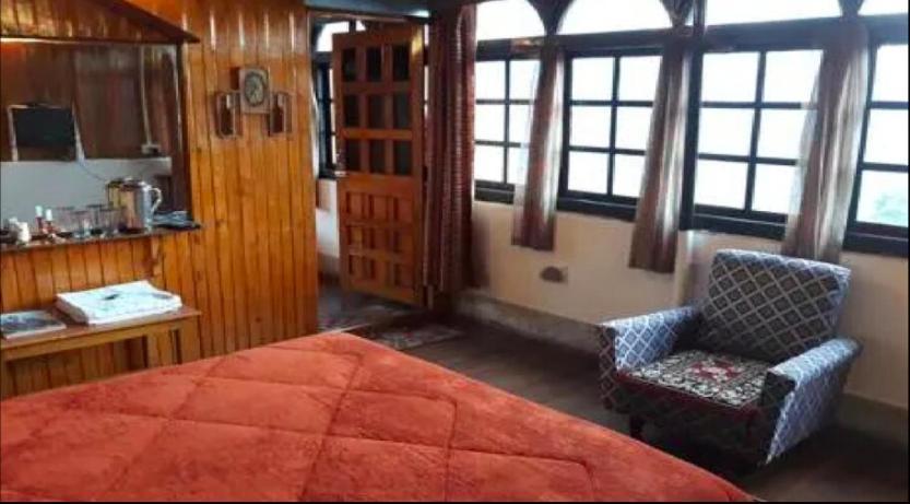 Отель Tip Top Gujarati House Гангток Экстерьер фото